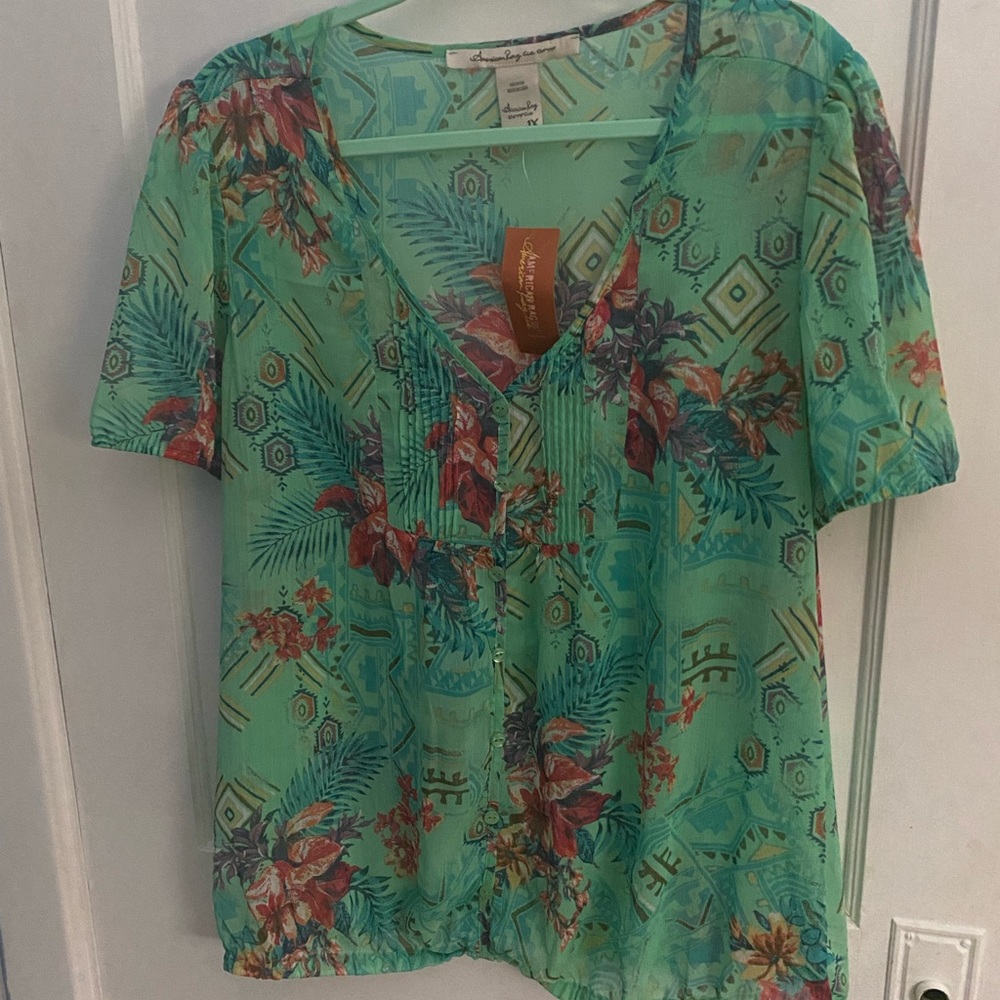 NWT 1X Sheer Top